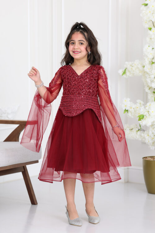 فستان بناتي بتصميم راقي