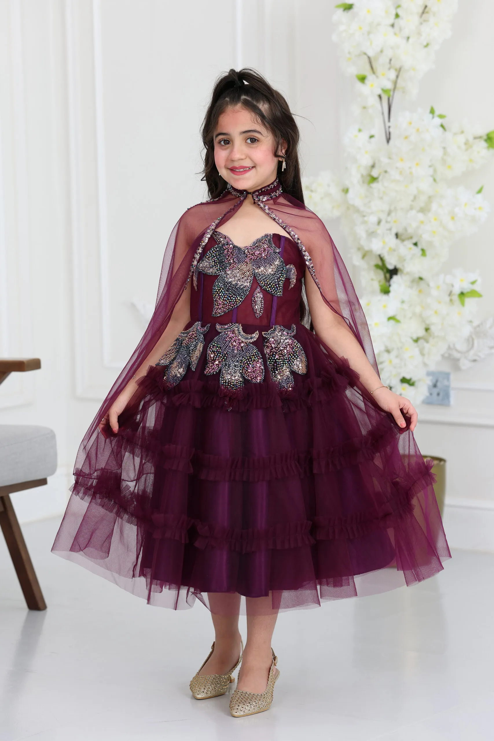 فستان بناتي فخم مطرز