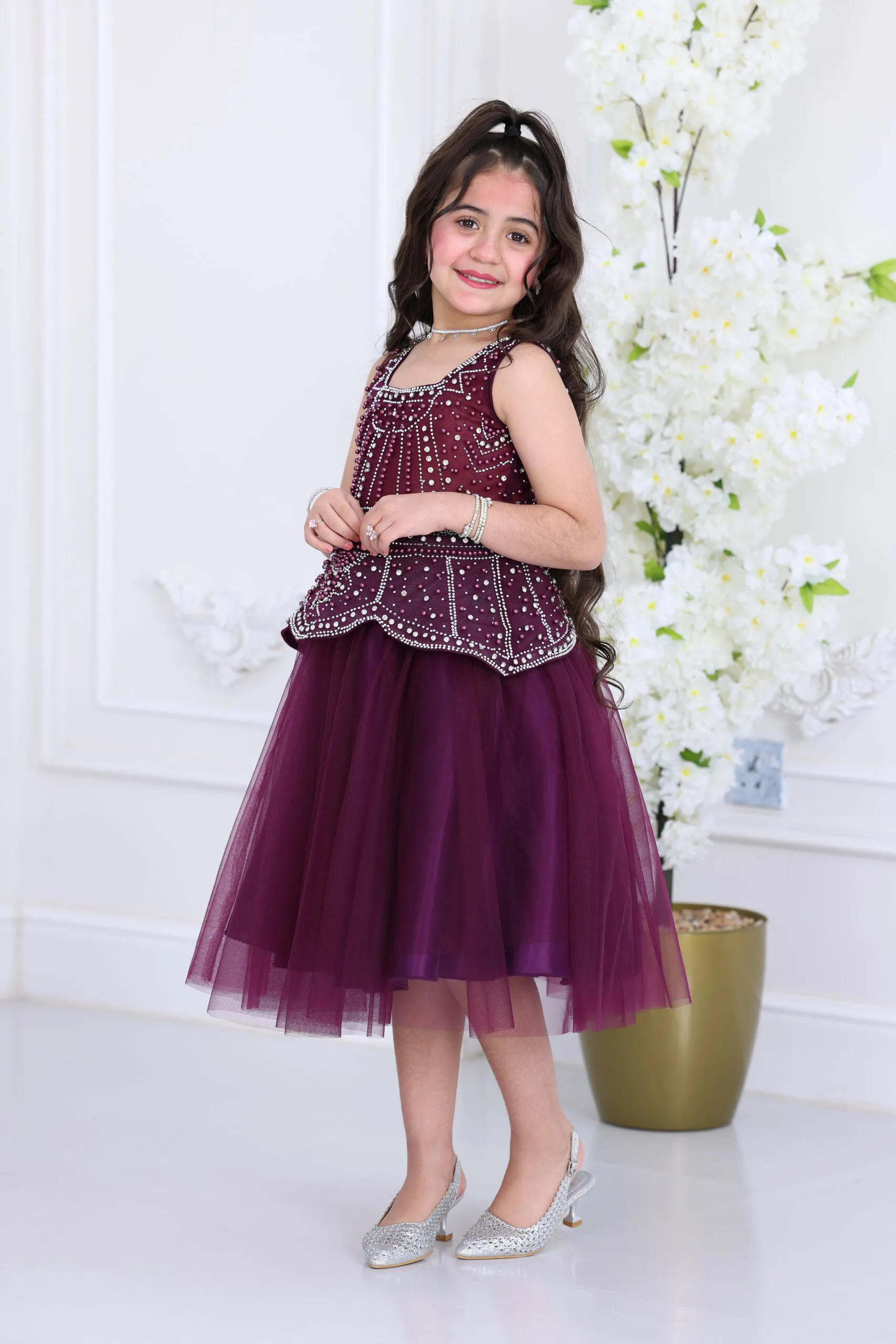 فستان بناتي راقي ملكي