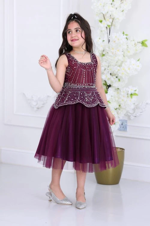 فستان بناتي راقي ملكي