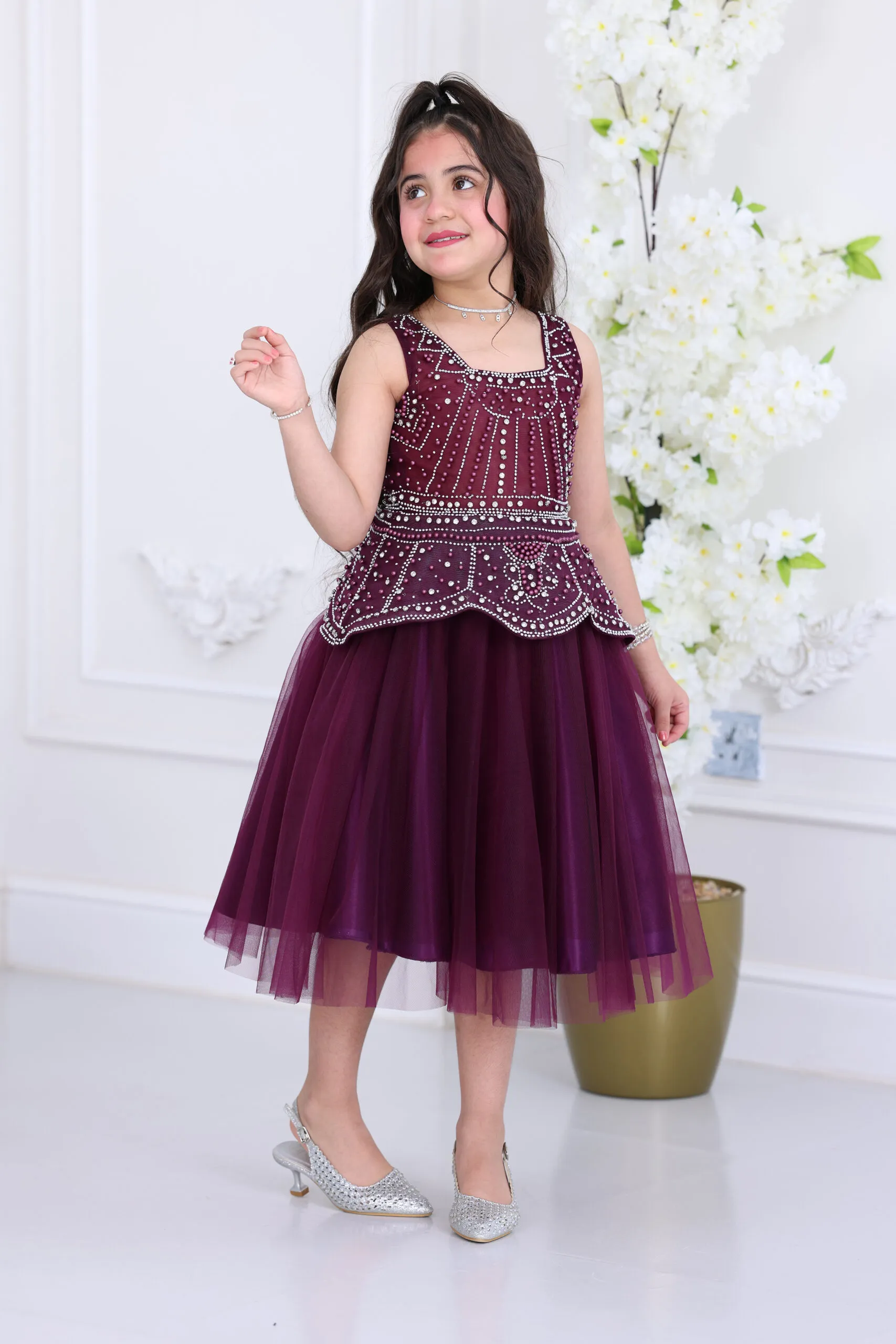 فستان بناتي راقي ملكي