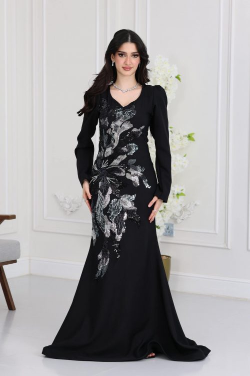 فستان باربي مطرز انيق