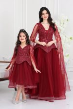 فستان سهرة بتصميم ملكي