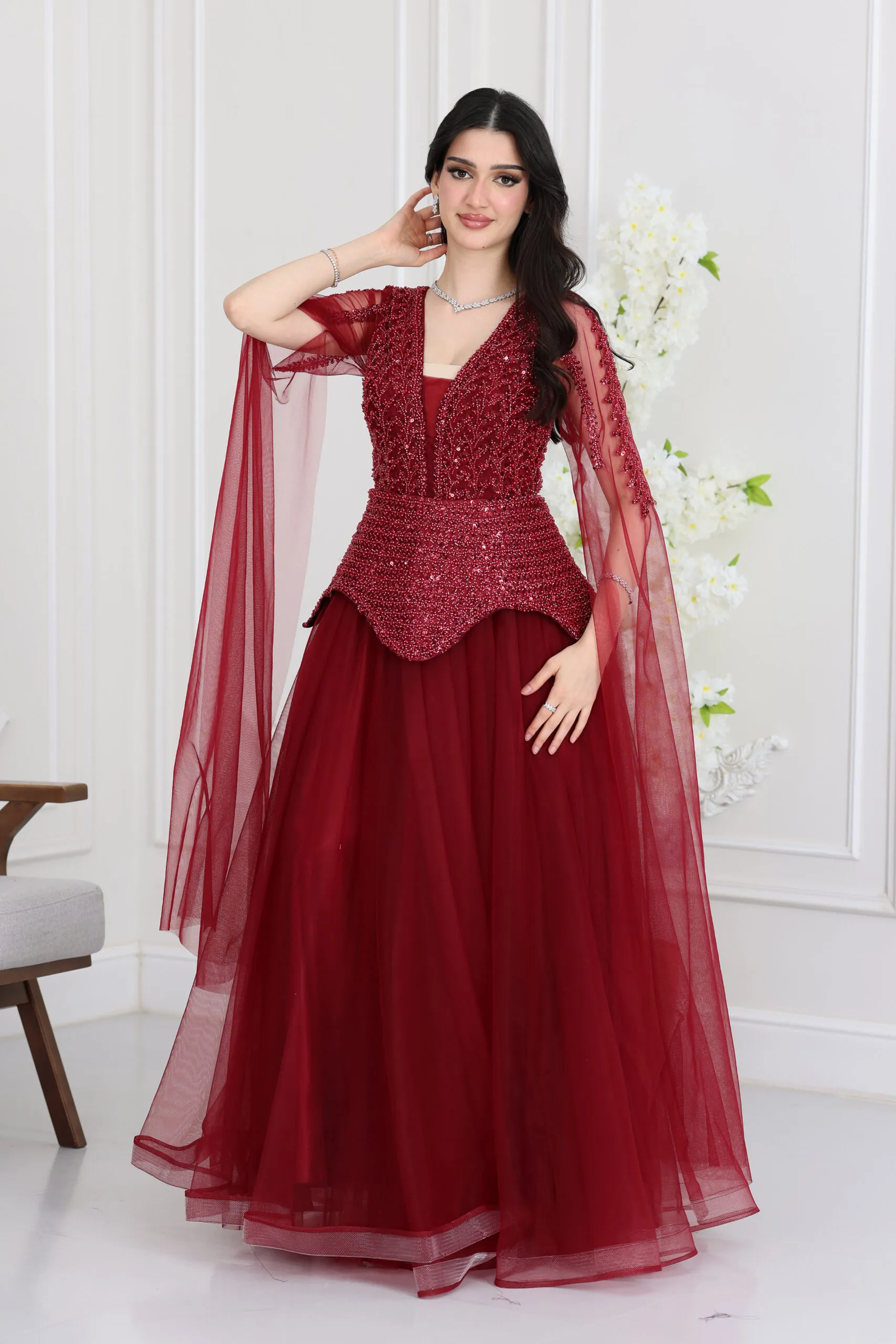 فستان سهرة بتصميم ملكي