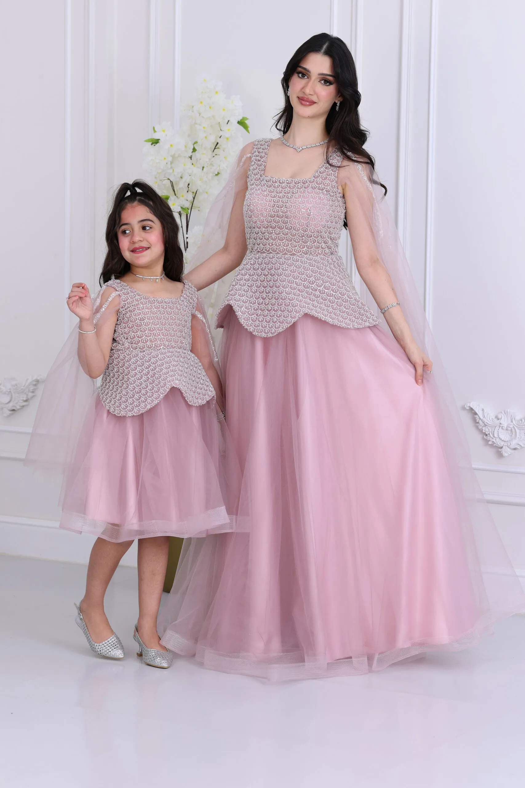 فستان سهرة فاخر تل