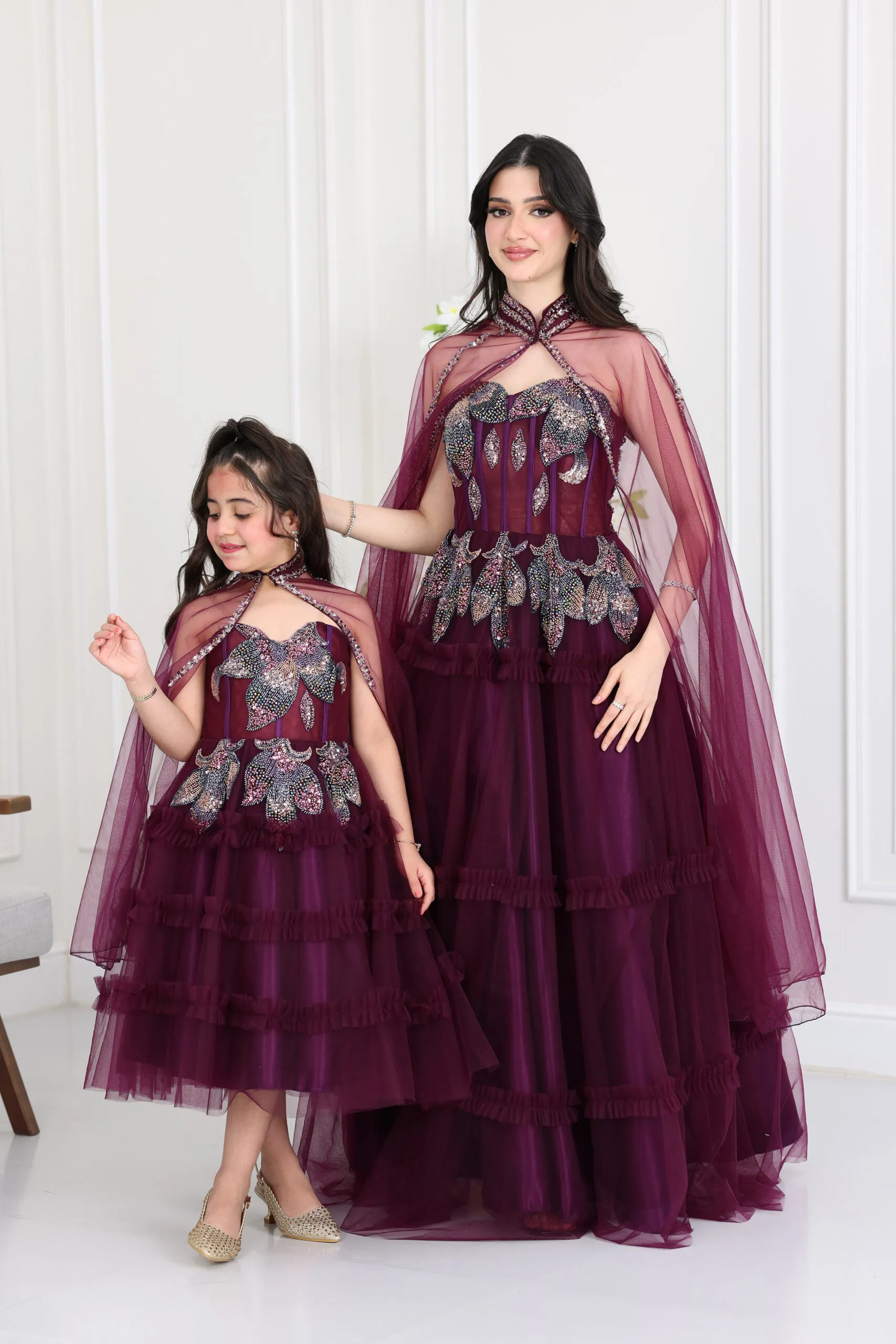 فستان سهرة كيب مطرز