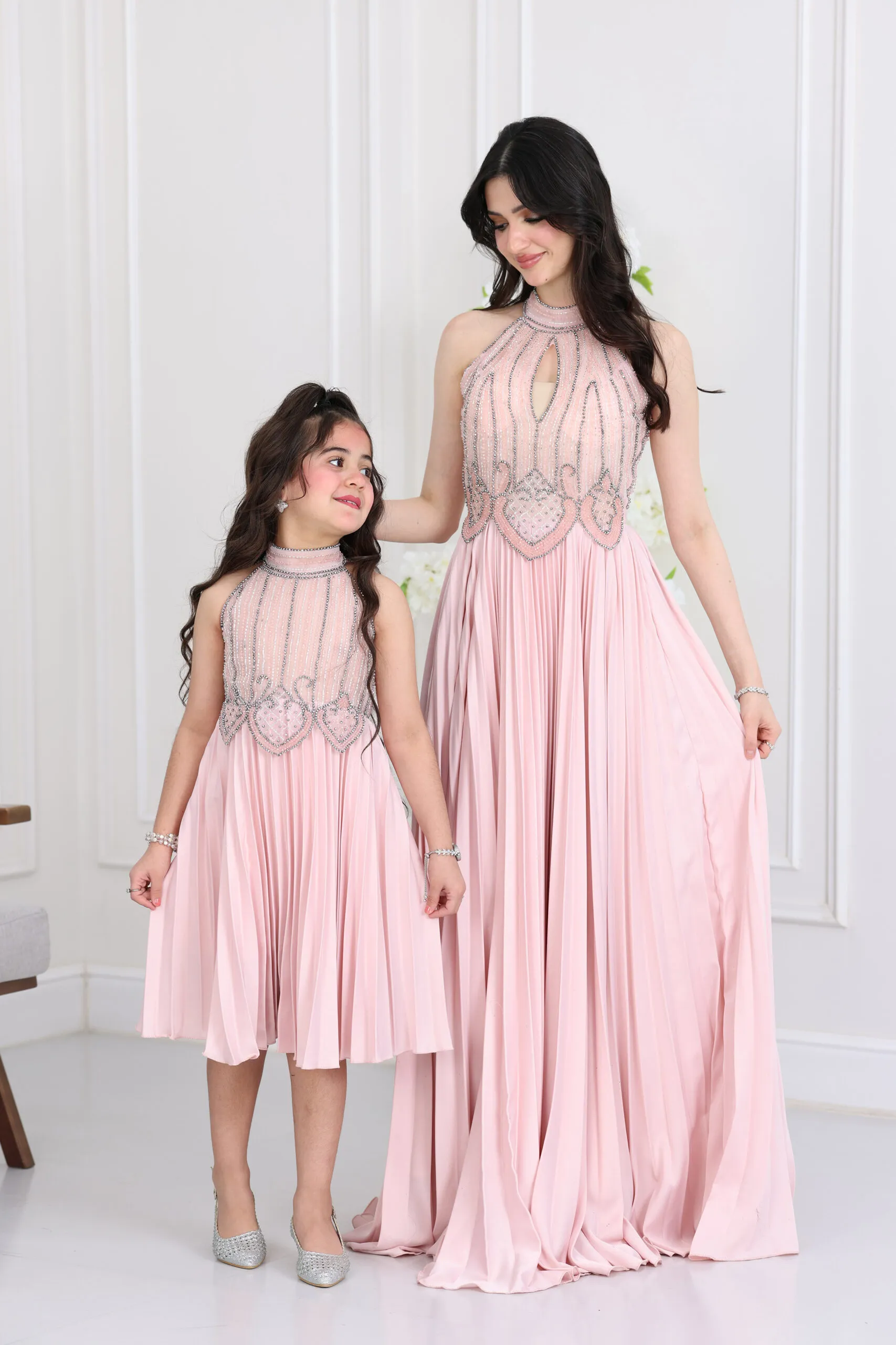 فستان سهرة مطرز بليسيه