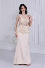 فستان سهرة ناعم فخم