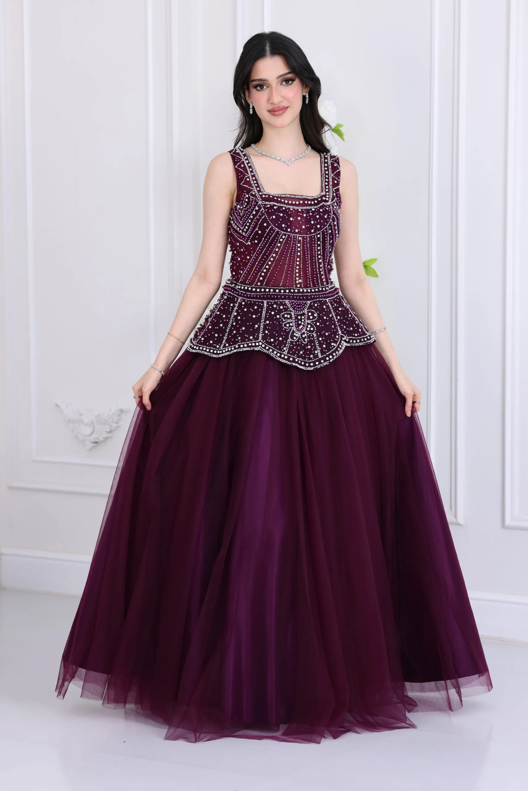 فستان سهرة راقي ملكي