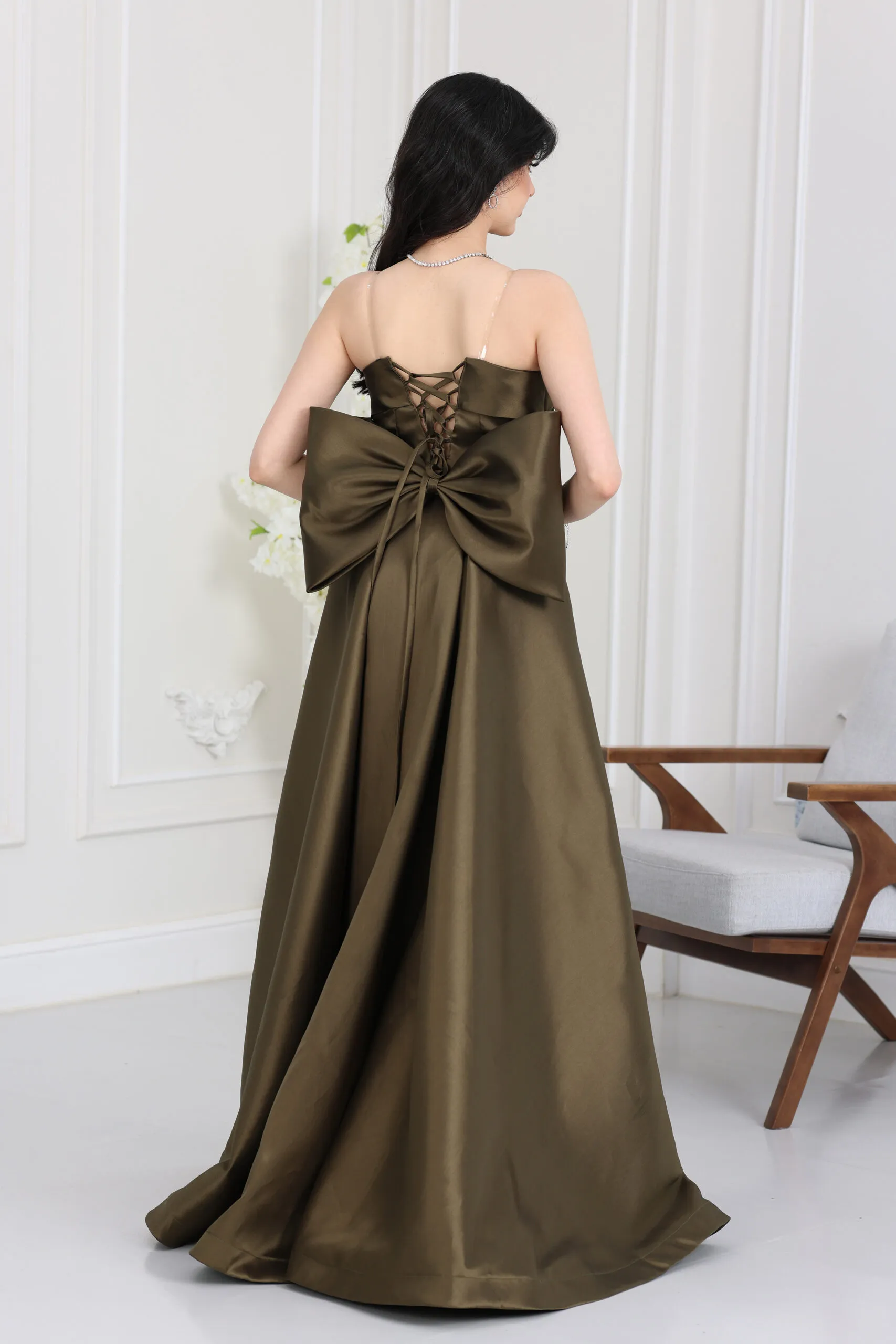 فستان سهرة تطريز ملكي