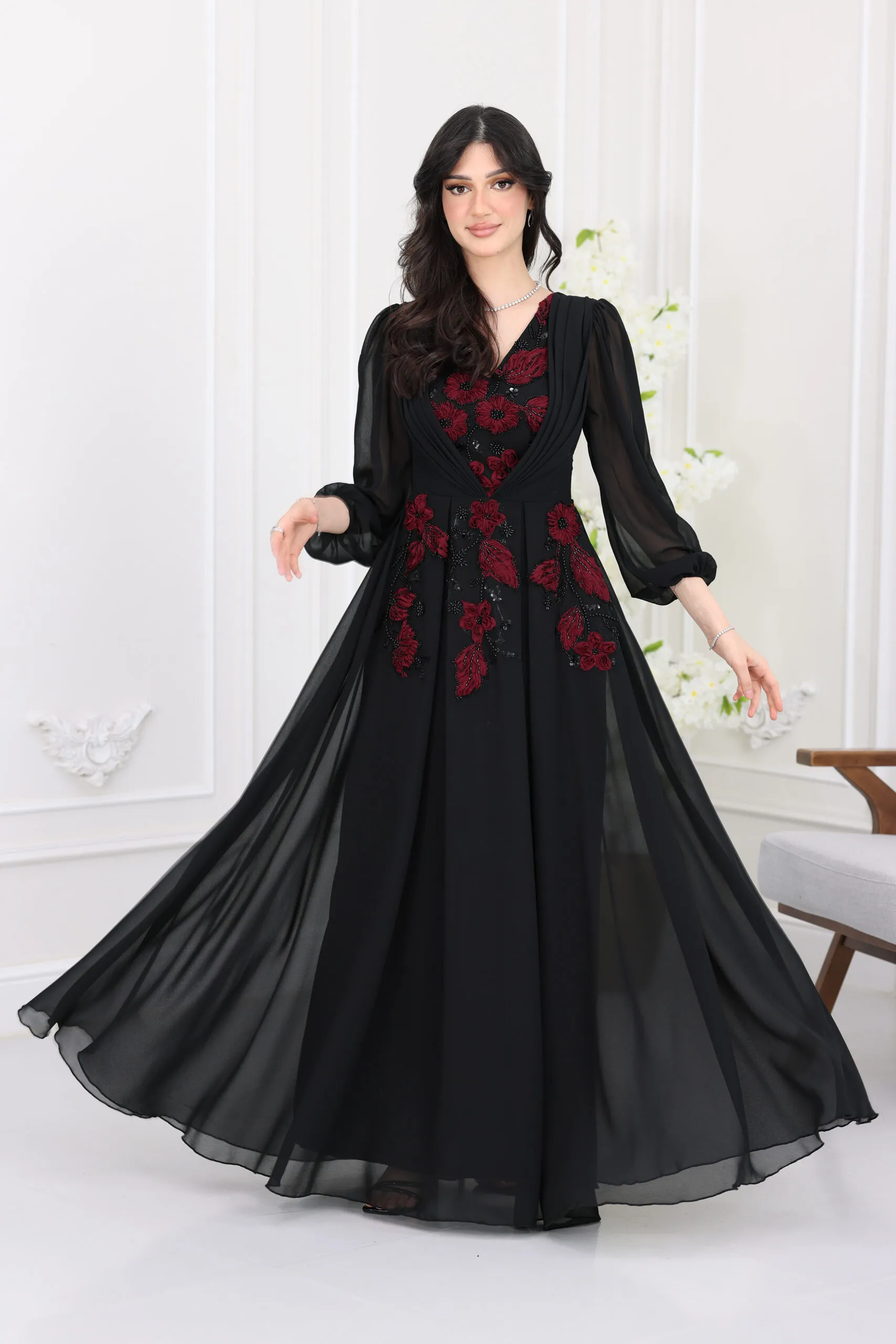 فستان سهرة شيفون اكمام مطرز