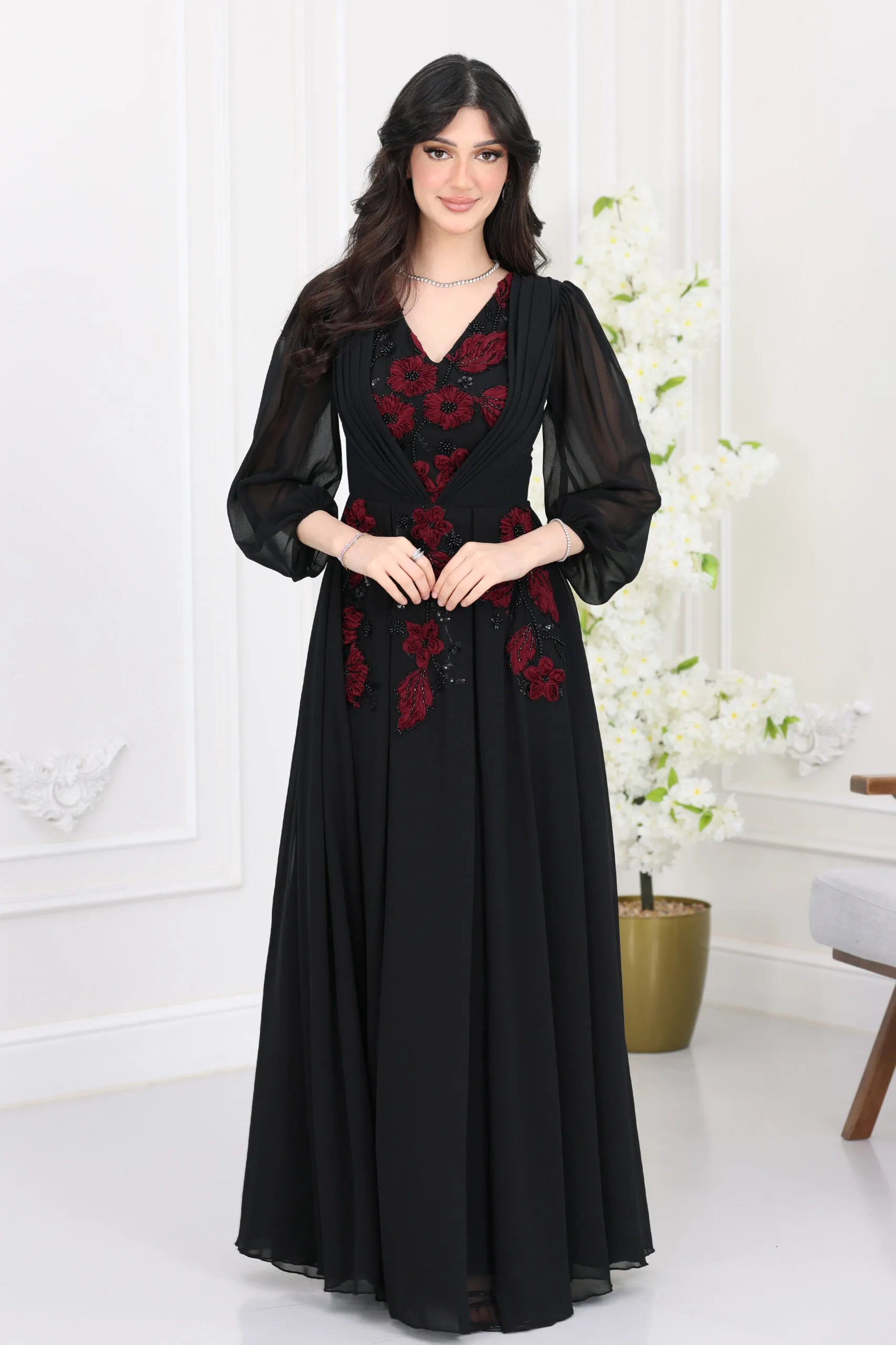 فستان سهرة شيفون اكمام مطرز