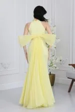 فستان سهرة مطرز ملكي