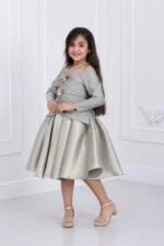 ⁦فستان بناتي فاخر مميز⁩ - الصورة ⁦2⁩