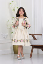 ⁦فستان عيد بناتي انيق⁩ - الصورة ⁦3⁩