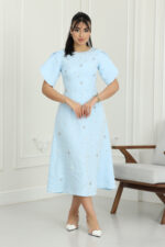 ⁦فستان عيد بتصميم حديث⁩ - الصورة ⁦2⁩