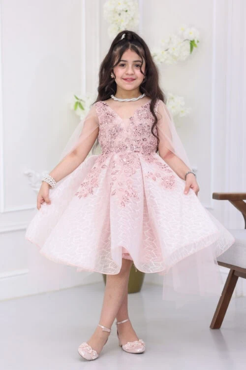 فستان بناتي فخم مطرز