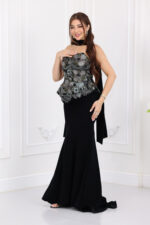 ⁦فستان مناسبات مطرز⁩ - الصورة ⁦3⁩