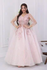 فستان سهرة مطرز راقي